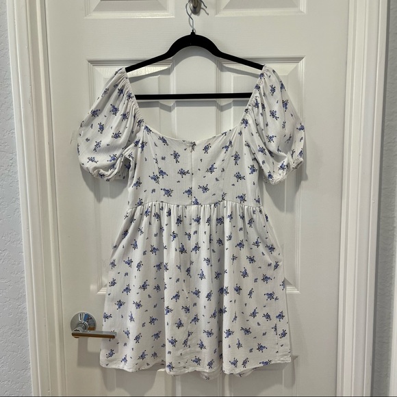 Forever 21 Empire Floral Empire Waist Mini Dress Size M - Picture 3 of 9